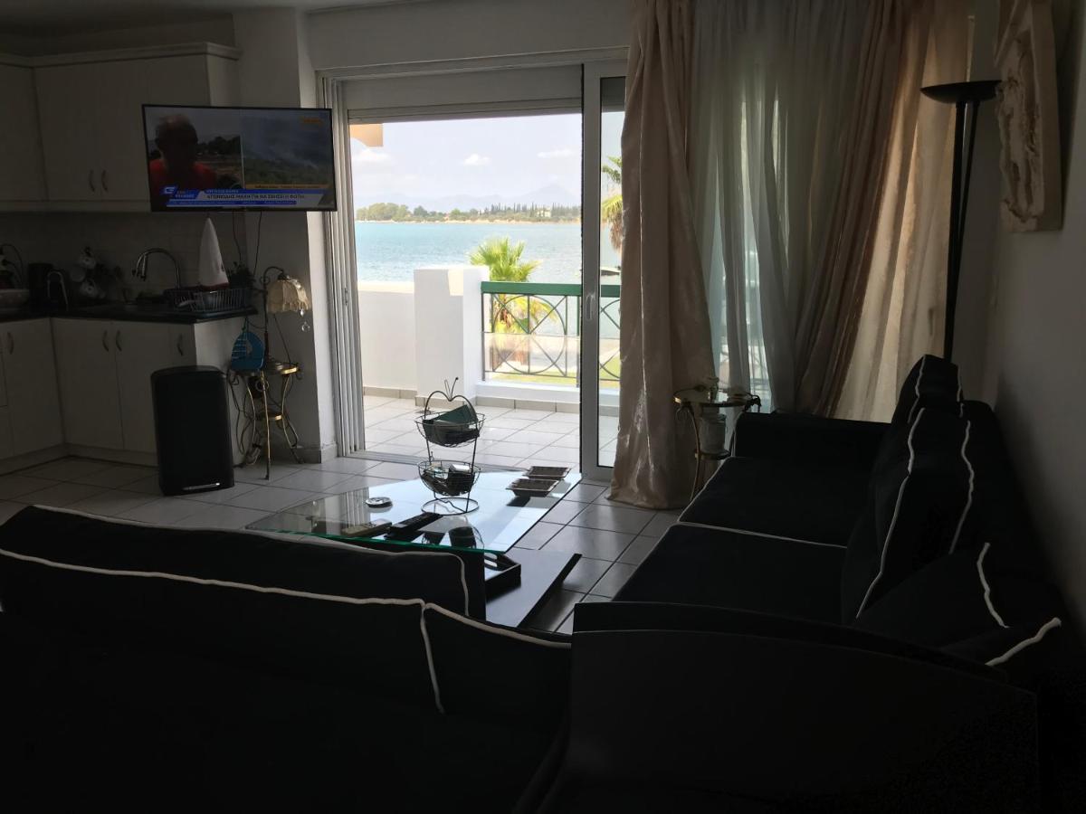 Eretria Divine Sea View Apartment Bagian luar foto